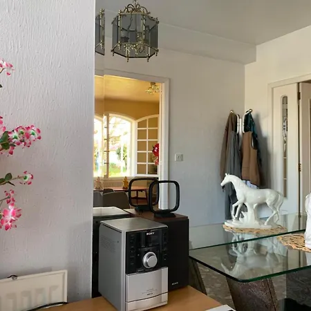 Habitación en casa particular La Maison D'abelleira *