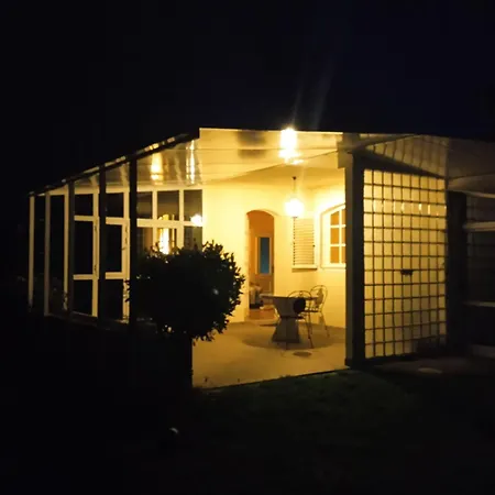 民宿 La Maison D'abelleira 蓬特亚雷亚斯