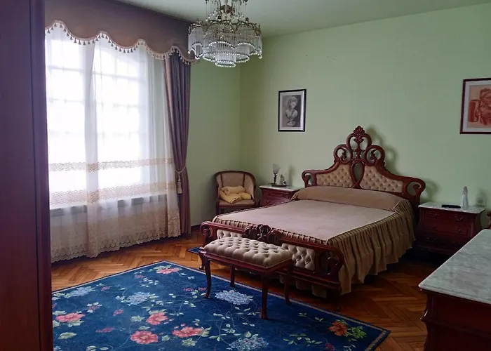 La Maison D'abelleira Pansiyon *