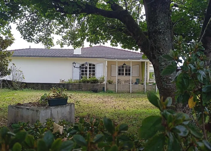ホームステイ La Maison D'abelleira *