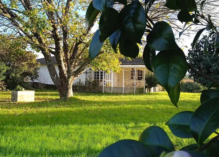 ホームステイ La Maison D'abelleira